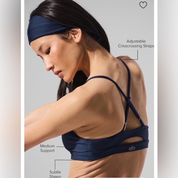 Alo Airlift Intrigue Bra, True Navy, Size M - Picture 2 of 5